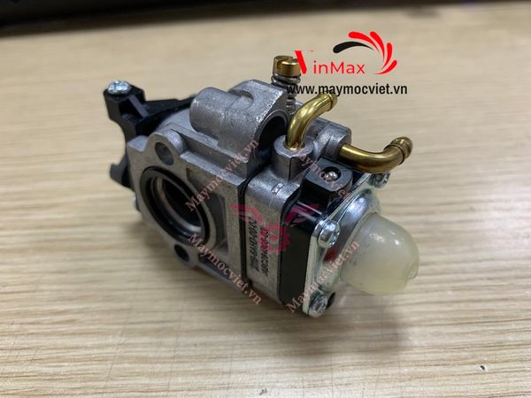 Bộ chế hòa khí, bình xăng con máy phun khói