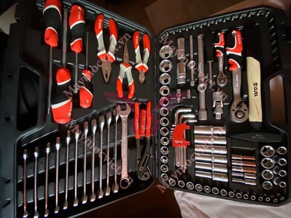 Bộ dụng cụ sửa chữa tổng hợp 122 chi tiết Yato YT 38901