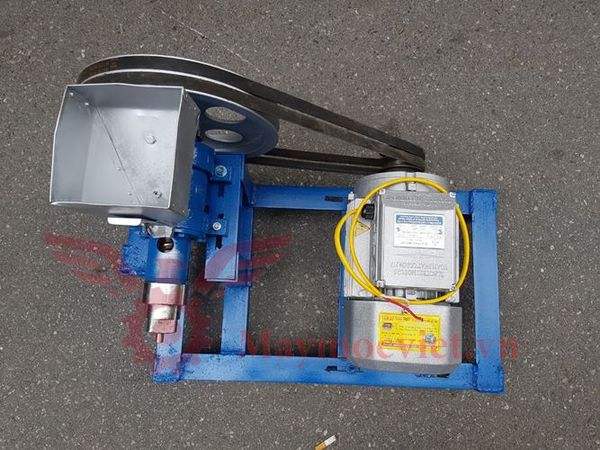 Máy nổ bỏng gạo 1 pha, đầu 7 bec ra 7 loại bỏng VM NB7