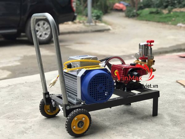 Máy Xịt Rửa Dây Đai Nakawa 2242 – Motor 1.5kW