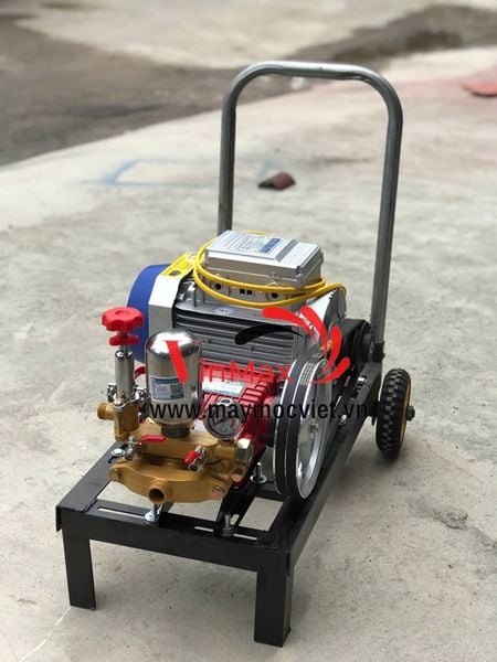 Máy Xịt Rửa Dây Đai Nakawa 2242 – Motor 1.5kW