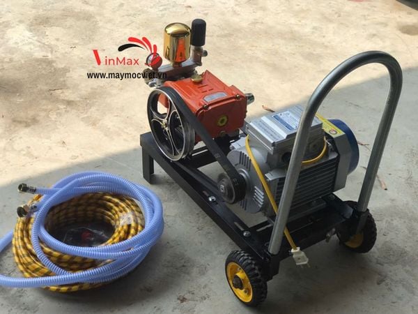 Bộ xịt rửa 3hp Yataka piston sứ kèm motor Toàn Phát