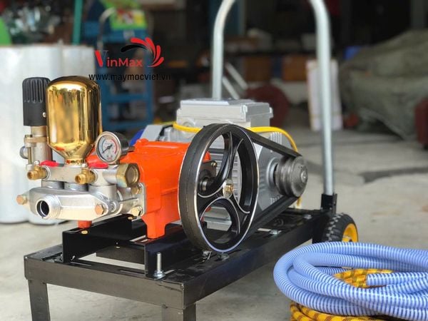 Bộ xịt rửa 3hp Yataka piston sứ kèm motor Toàn Phát