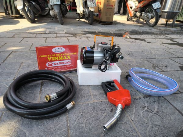 Máy bơm chất lỏng, xăng dầu dùng Vinmax VMD550