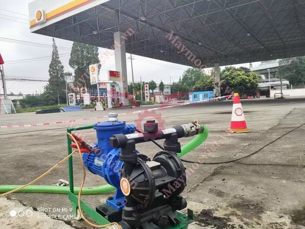 Bơm Màng Điện GODO DBY3-10 GANG