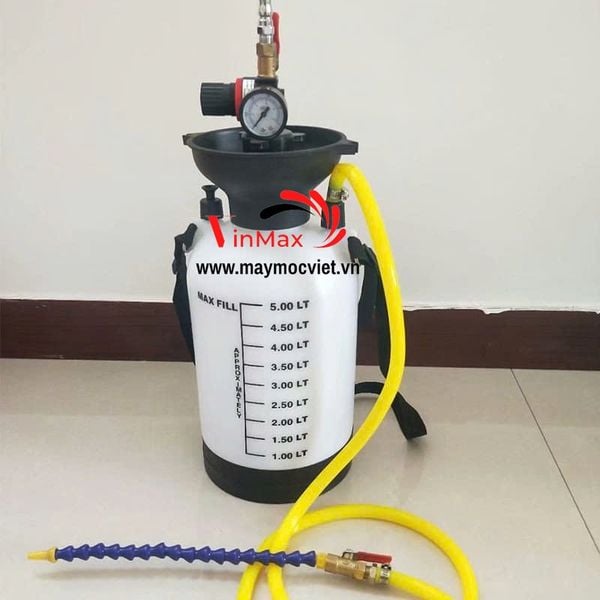 Bình bơm nhớt thay dầu hộp số bằng khí nén Turbo TBK05