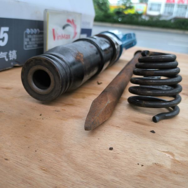 Búa đục bê tông Kaishan G15