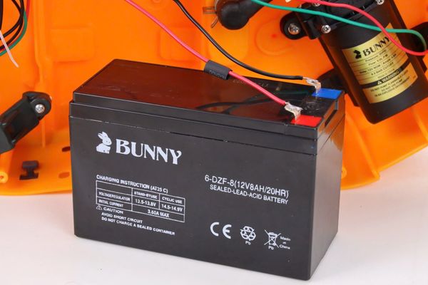 Bình xịt điện Bunny BNY-16D