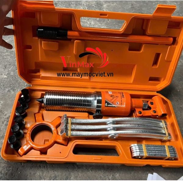 Bộ cảo thủy lực 3 chấu 5 tấn ASAKI AK-0612
