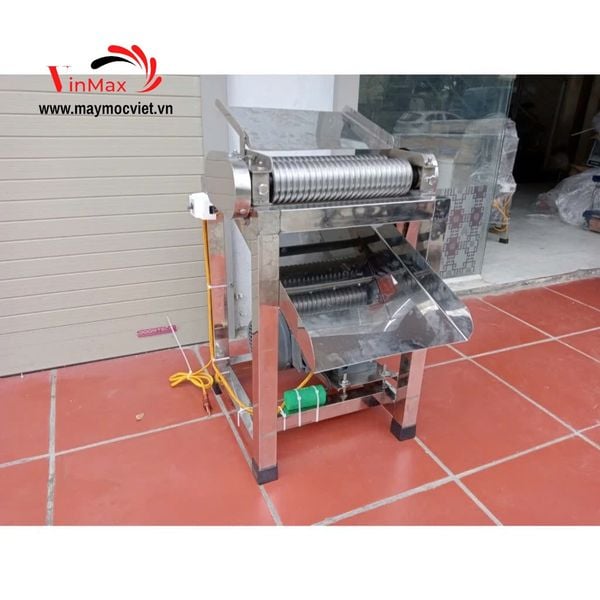 Máy cắt bánh phở, bánh canh, thái bánh tráng Turbo TBP17