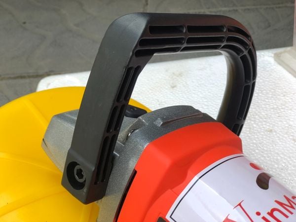 Máy chà sàn, giặt thảm ghế sôfa mini cầm tay Turbo TBC1580