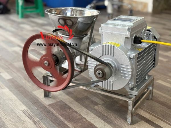Cối đùn xương, đùn thịt 12 motor 2hp chân inox Turbo TBC212