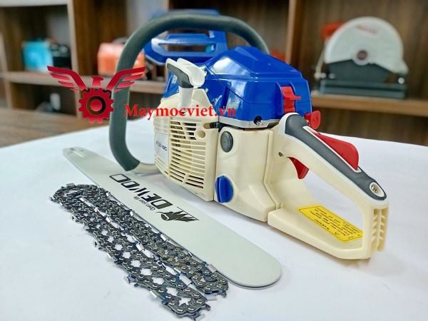 Máy cưa xích DEWOO DW-5200R  có trợ lực