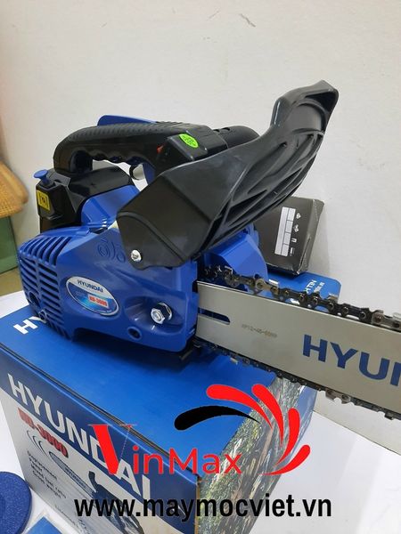 Máy cưa xích Hyundai HD3000