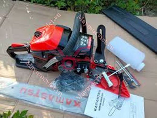 Máy cưa xăng Kamastsu 5200