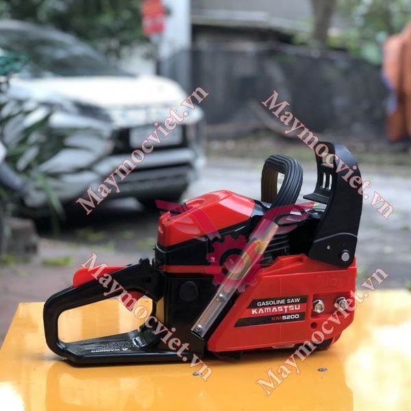Máy cưa xăng Kamastsu 5200