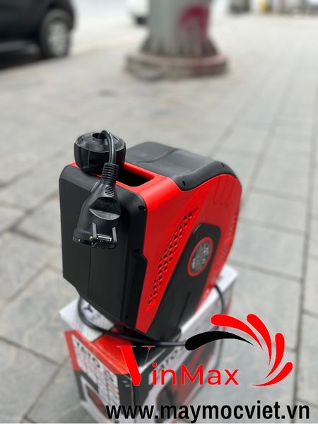 Ổ cắm điện tự rút 10m YATO YT-81220 Ba Lan