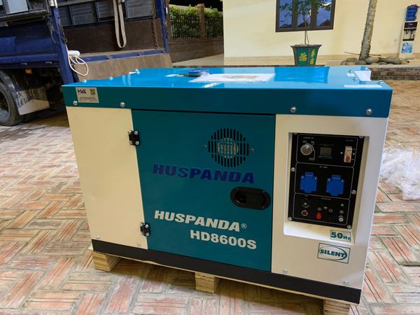 Máy phát điện chạy dầu 7kW Huspanda HD 8600S chống ồn