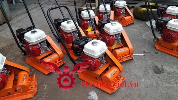 Máy đầm bàn PC70 động cơ Honda GX200 Thái Lan