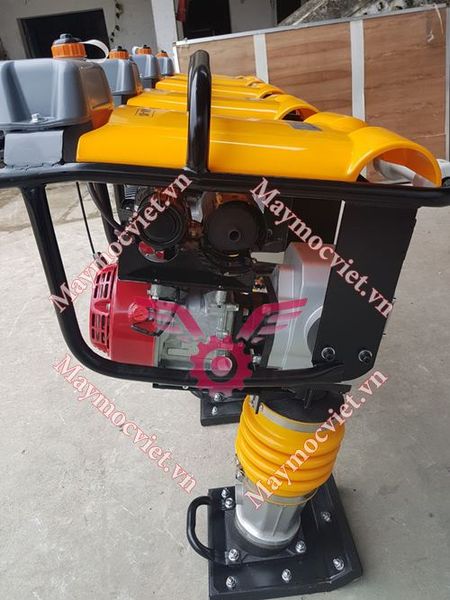 Đầm cóc chạy xăng RM80 động cơ Honda GX160