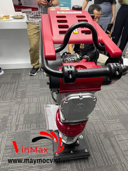 Máy đầm cóc Honda HTR70T2