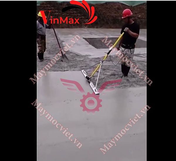 Máy Đầm Thước Chạy Pin
