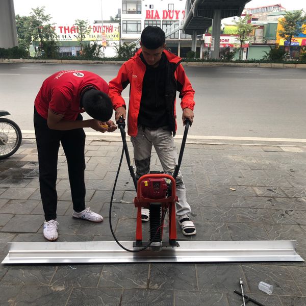 Máy đầm thước động cơ Honda GX35 3M