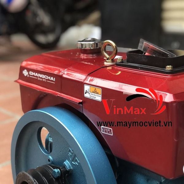 Đầu nổ Diesel D8 mát nước