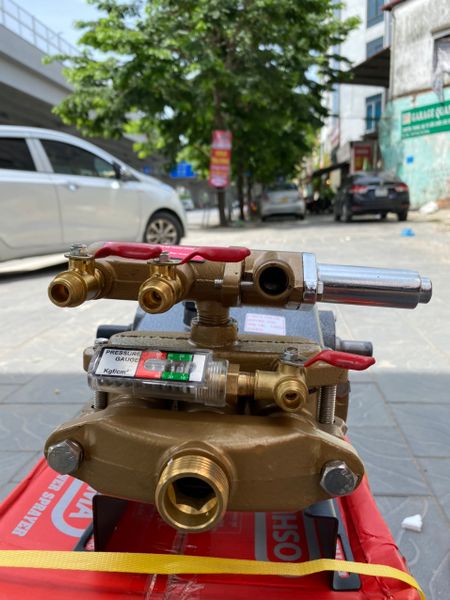 Đầu Xịt Oshima OS-39ATS Piton sứ 2hp