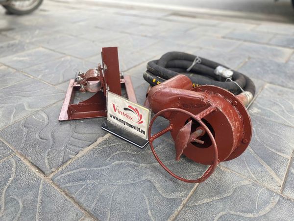 Máy hút bùn, chất thải dây mềm 6 mét 3 pha Turbo TBH63