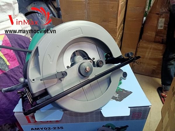 Máy cưa đĩa 2000W DCA AMY02-235 235mm