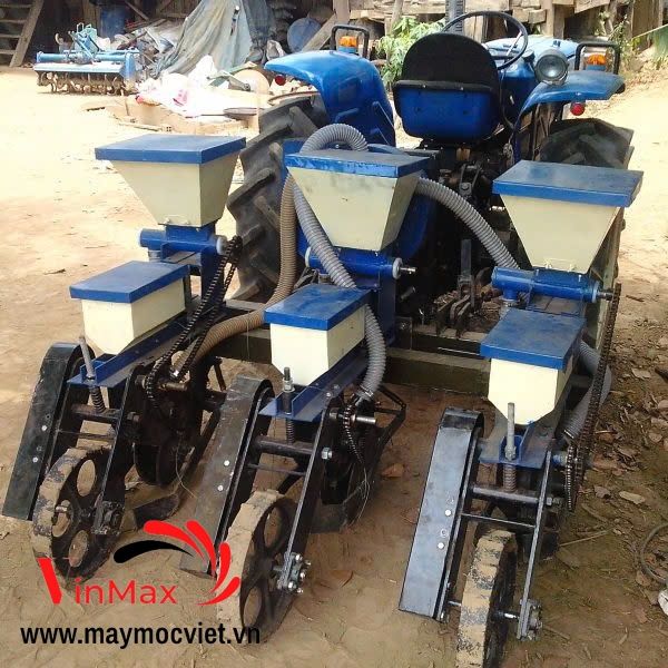 Máy Gieo Hạt Bắp 3 Hàng Đầu Kéo Turbo TB2503