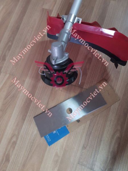 Máy cắt cỏ 4 thì Huspanda HUS 35FI