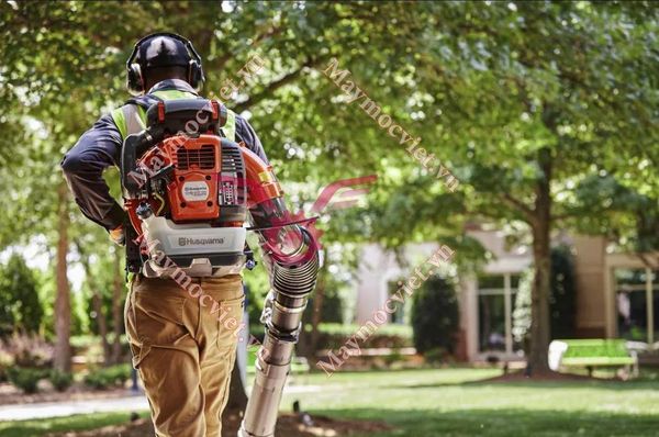 MÁY THỔI LÁ HUSQVARNA 570BTS