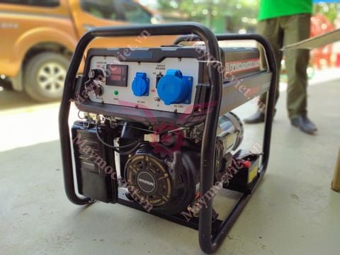 Máy phát điện 7kva chạy xăng Hyundai HY10500LE