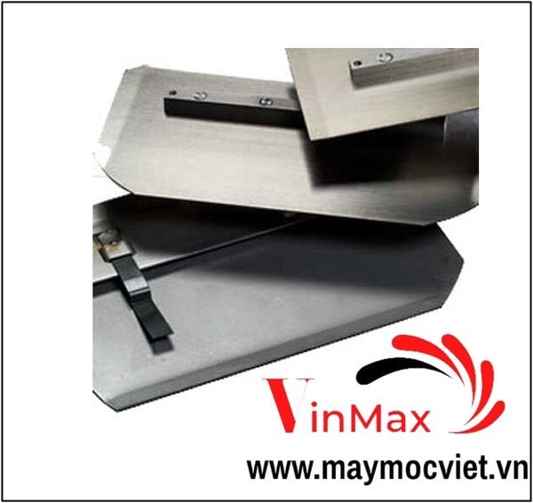Lưỡi xoa nền bê tông