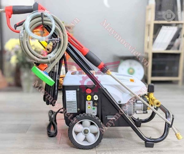 Máy rửa xe Lutian LT-16MD công suất 1.8kw