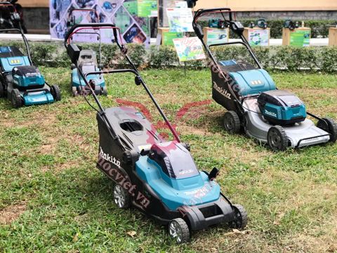 Máy cắt cỏ đẩy tay dùng pin MAKITA DLM431Z