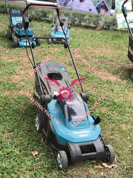 Máy cắt cỏ đẩy tay dùng pin MAKITA DLM431Z