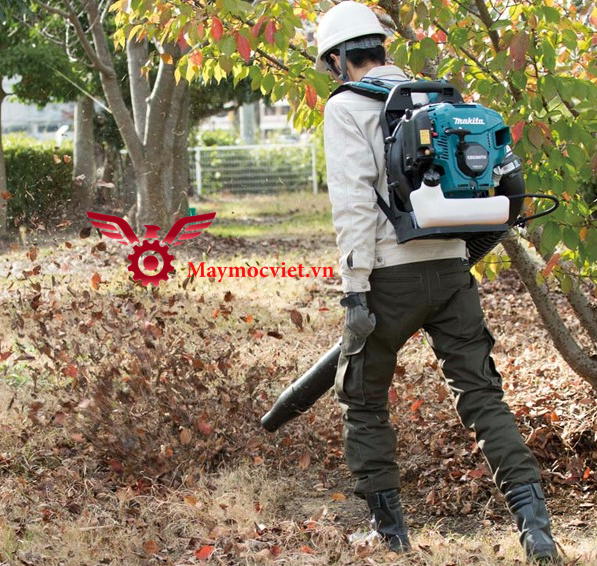 Máy thổi lá chạy xăng 4 thì MAKITA EB5300TH