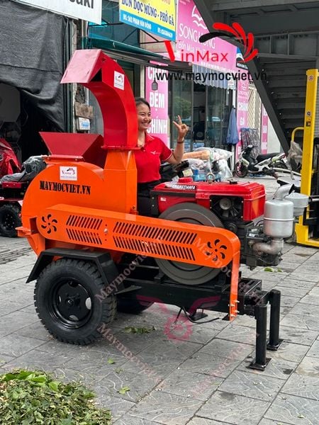 Máy băm cành cây di động gắn máy kéo TURBO TBB33 đề nổ