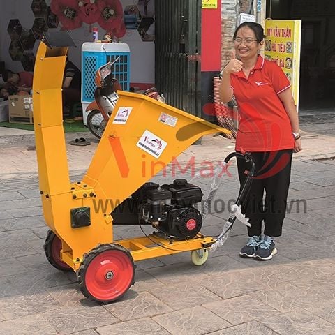 Máy băm cành cây dùng xăng 7HP Kawasaki OR70