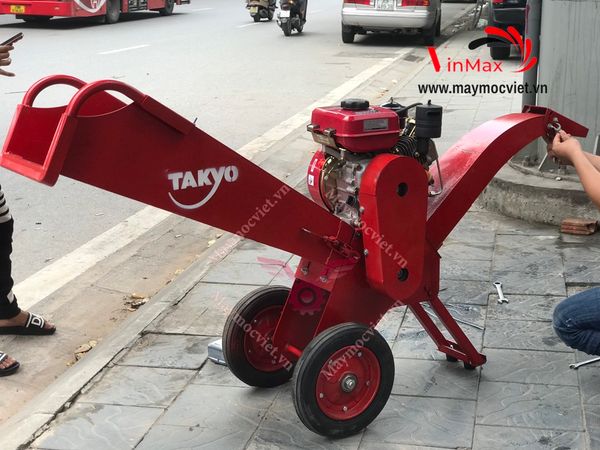 Máy băm cành cây di động Kawasaki MT70D