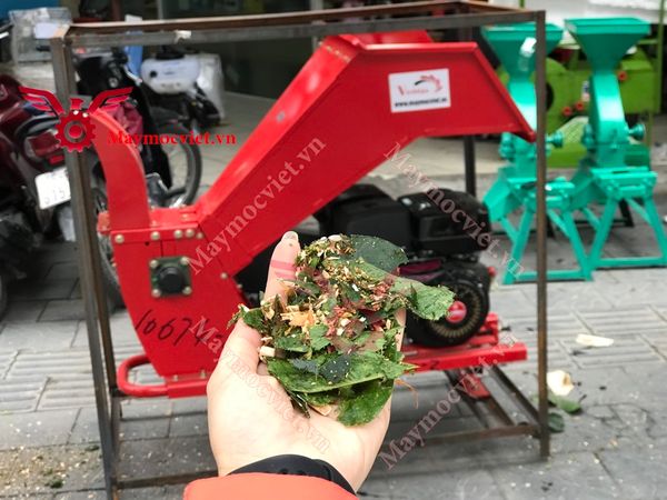 Máy băm cành cây di động Kawasaki BC15