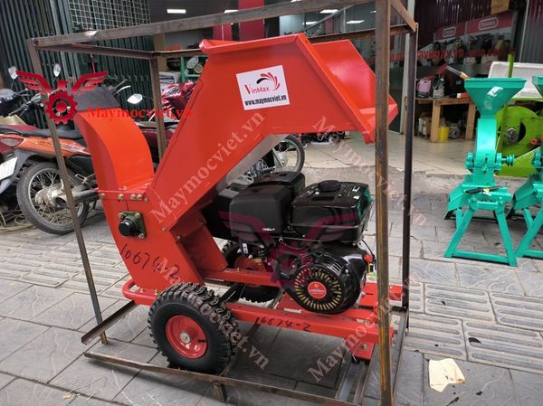 Máy băm cành cây di động Kawasaki BC15