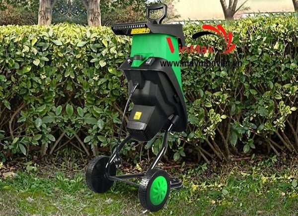Máy băm cành lá cây mini chạy điện Vinmax VMB2400