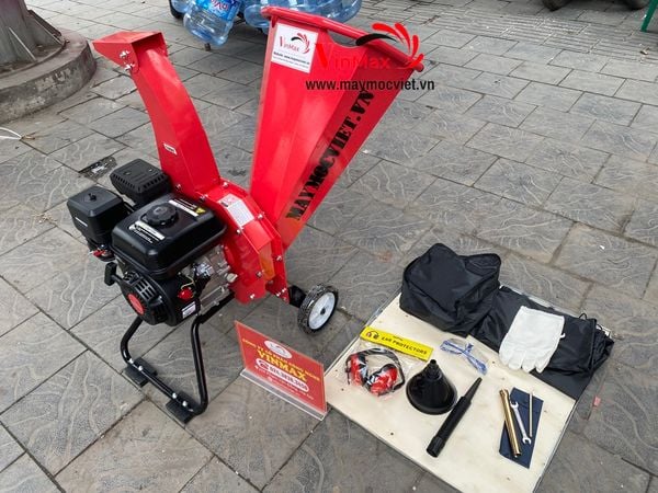 Máy băm cành cây mini Turbo TB65