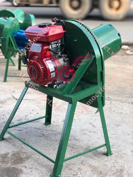 Máy băm chuối mịn chạy xăng VM BC152