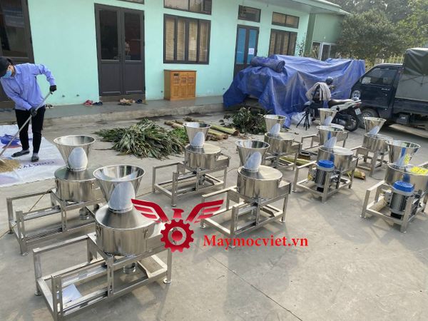 Máy băm chuối nguyên cây chất liệu inox VMI3000