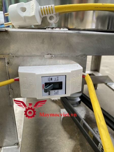 Máy băm chuối nguyên cây chất liệu inox VMI3000